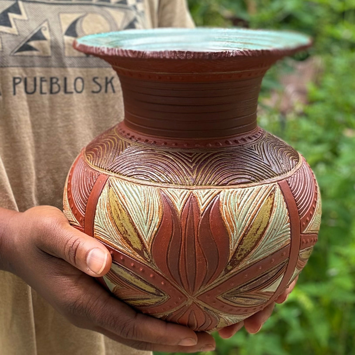 Roselle Kwali Vase