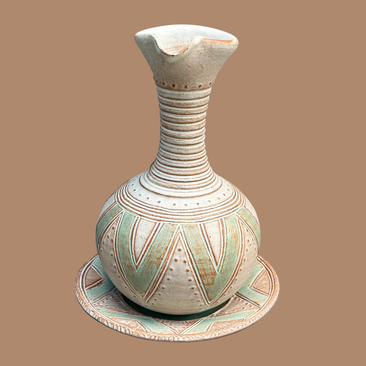Ewer & Plate