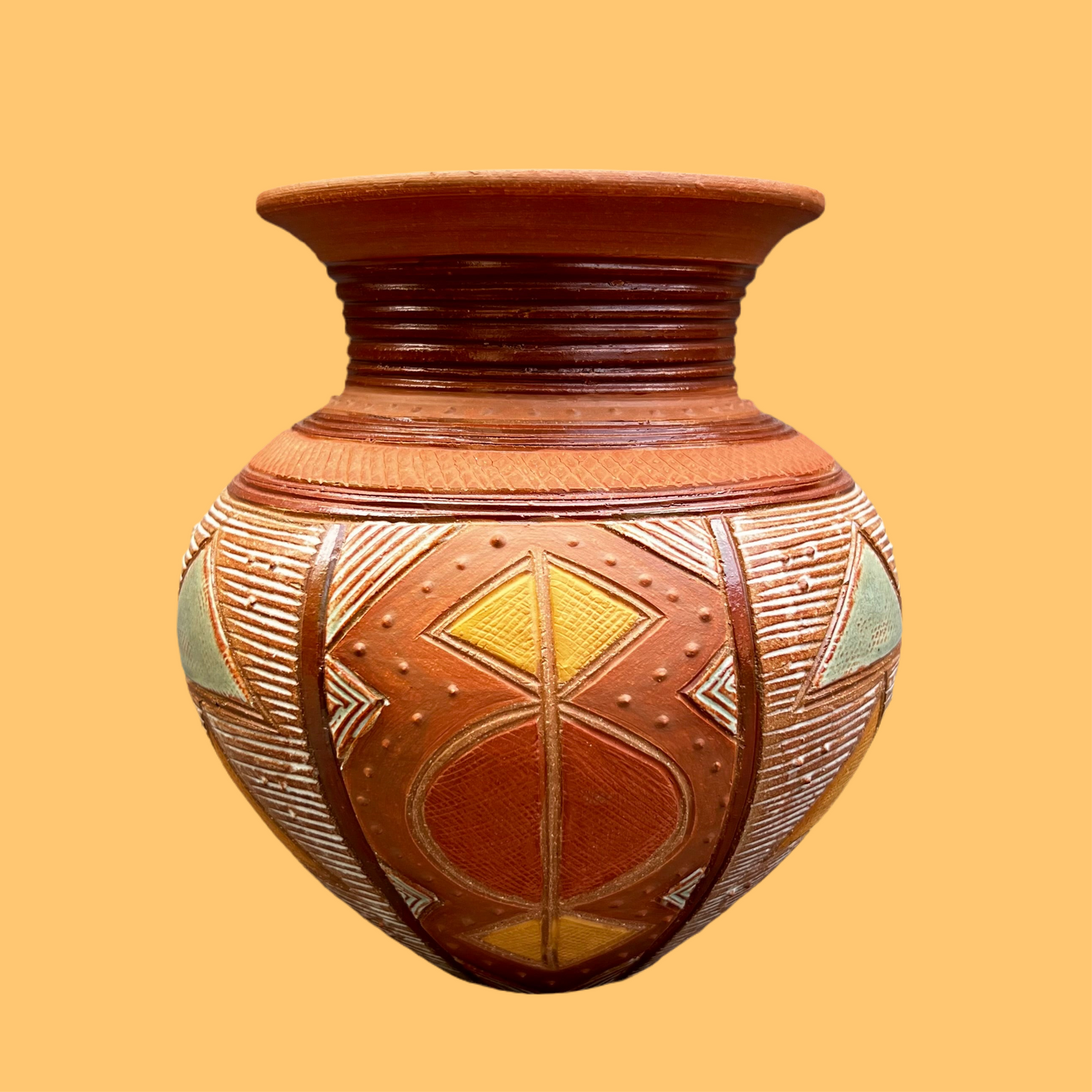 Kwali Earth Tone Vase