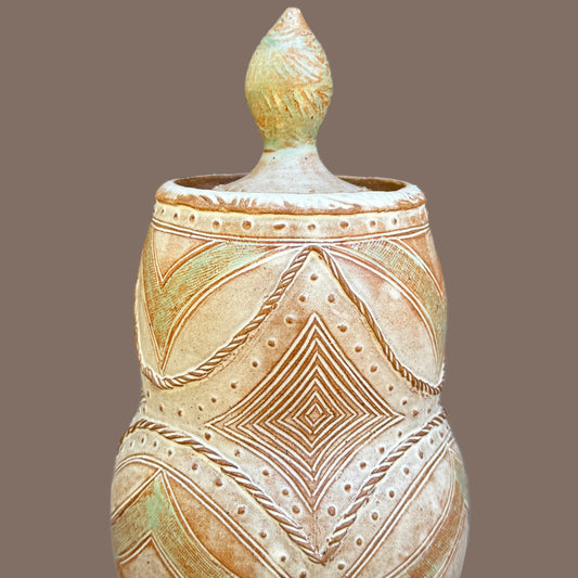 Urn